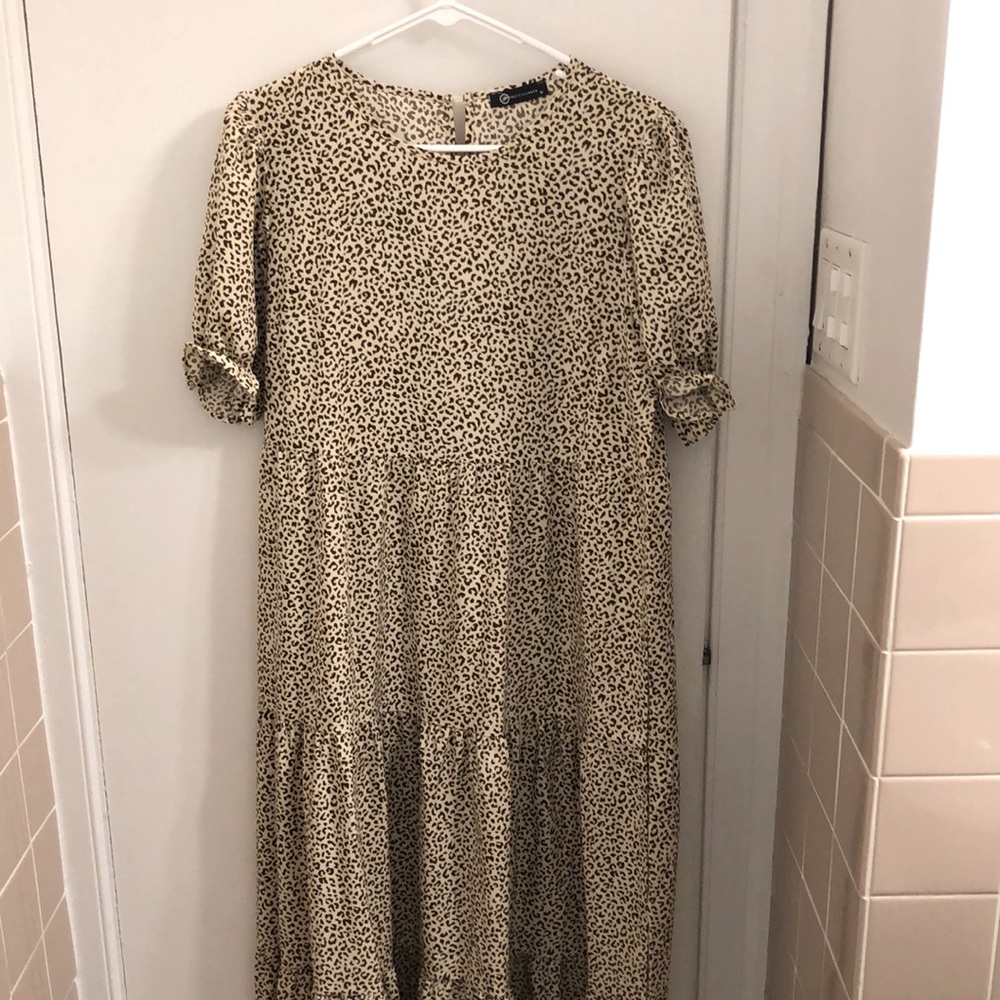 Pretty Garden brown and cream comfortable dress